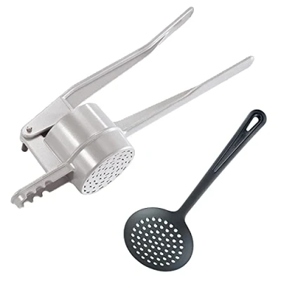 Abbildung von Westmark Spätzle /Kartoffelpresse »Spätzlechef«, Spätzleloch, Schaumlöffel »Gentle«, Aluminium, Silber/Schwarz/Traditionelle Lochung