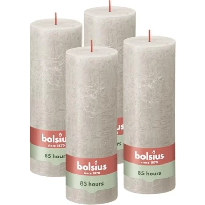 Abbildung von Bolsius Rustik Stumpenkerzen Hellgrau 4 Stück 19 x 7 cm Dekorative Haushaltkerzen Länge Brenndauer 85 Stunden Unparfümierte Natürliches Pflanzenwachs Ohne Palmöl