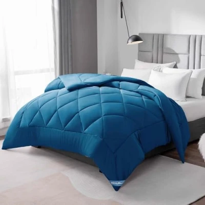 Abbildung von WAVVE Bettdecke 240x260 cm Ganzjahresdecke 4 Jahreszeiten, Steppdecke 300gsm Mikrofaser 260x240, Super Weiche Zudecke Schlafdecke Atmungsaktive 240x260cm Türkis