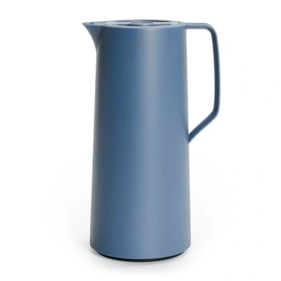 Abbildung von Emsa N41703 Motiva Isolierkanne 1 Liter Quick Press Verschluss 12h heiß, 24h kalt Glaskolben Made in Germany Nordisches Design Nord Blau