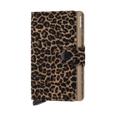 Abbildung von Secrid Miniwallet Leo MLe Beige Kartenetui aus Leder, Farbe: Leo, für 4 Karten mit oder 6 ohne Prägung, Maße: 10,2 x 6,5 2,1 cm,