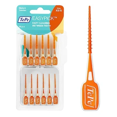 Abbildung von TePe EasyPick Dental Stick XS/S / 1 x 36 Stück inklusive praktischem Taschenetui Für eine einfache, tägliche Anwendung zwischendurch und unterwegs