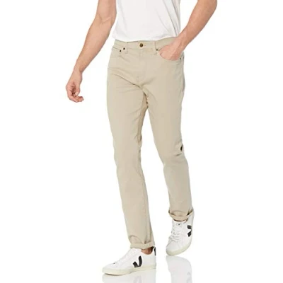 Abbildung von Amazon Essentials Herren Slim Fit Jeans, Helles Khakibraun, 33W / 32L