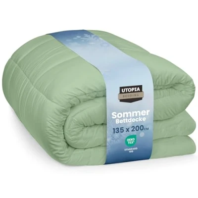 Abbildung von Utopia Bedding Bettdecke 135 x 200 cm, Ganzjahres Bettdecke, Leichte mit Polyesterfüllung, Mikrofaser Schlafdecke (Salbeigrün)