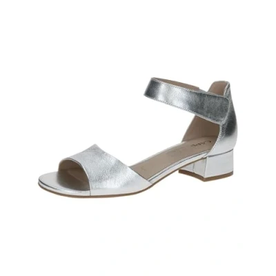 Abbildung von CAPRICE Damen Sandalen mit Absatz aus Leder Riemchen, Silber (Silver Metal.), 38 EU