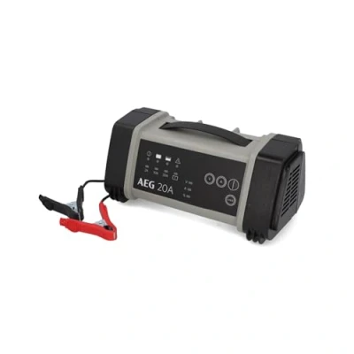 Abbildung von AEG 97025 Mikroprozessor Batterie Ladegerät LT 20 Ampere für 12 / 24 V, 9 stufig, Power Supply, automatischer Temperaturausgleich, Schwarz/Rot