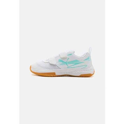 Abbildung von Puma Varion II JR Unisex Handballschuh für Kinder, Größe: 38.5, Electric peppermint/white Schuhe