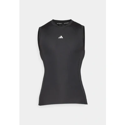 Abbildung von adidas Performance Techfit Sleeveless Top, Herren, Größe: Small, Black