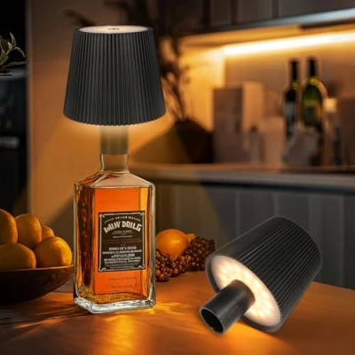 Abbildung von Ketom 2 Stück LED Kabellose Flaschenlampe Aufsatz, IP54 Akku Flaschenleuchte, Dimmbare Tischlampe Schwarz, Farbtemperatur Einstellbar, Touch für Innen/Außen