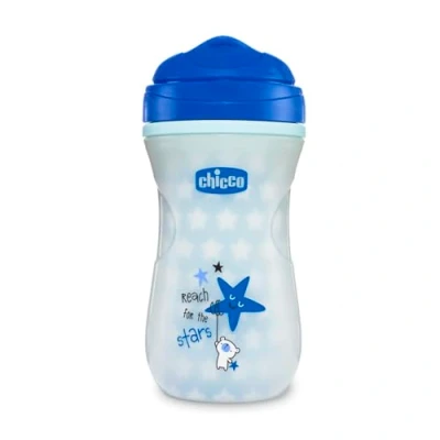 Abbildung von Chicco Trinklernflasche, 266 ml Babyflasche, Thermoskanne für Kleinkinder ab 14 Monaten, leuchtet im Dunkeln, auslaufsicherer Trinkbecher mit ergonomischer Tülle und Easy Sip Ventil, BPA frei