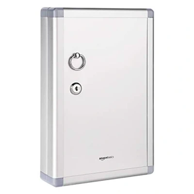 Abbildung von Amazon Basics Schlüsselkasten für 24 Schlüssel, abschließbarer Kasten, Rechteckig, 6.1 x 21.59 31.75 cm, Silber