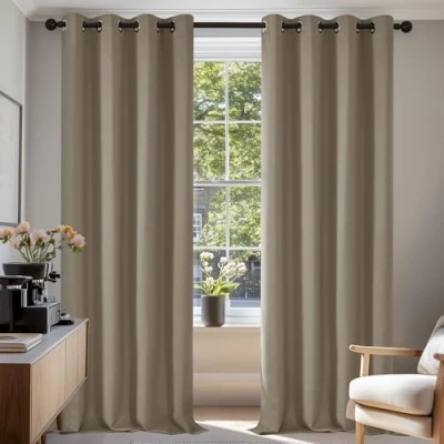 Abbildung von Deconovo Blickdichte Gardinen Ösenvorhang Verdunkelungsvorhänge Schlafzimmer, 214x132cm(HöhexBreite), Taupe, 2er Set