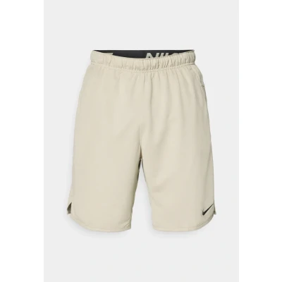 Abbildung von Nike Performance Totality Kurze Sporthose, Herren, Größe: Medium, Desert khaki/black