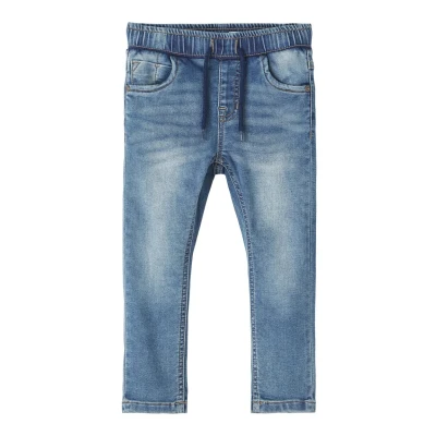 Abbildung von NAME IT Jungen NMMRYAN Slim SWE Jeans 2472 TH NOOS Jeanshose, Medium Blue Denim, 110