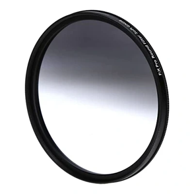 Abbildung von Rollei F:X Pro Grauverlaufs Rundfilter Soft GND 8 Schraub Filter mit drehbarem Ring zur Einstellung des Verlaufs entlang der Drehachse Ideal für die Landschafts und Architektur Fotografie (77 mm)