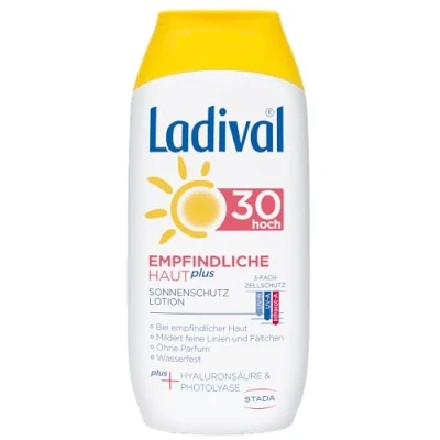 Abbildung von Ladival Empfindliche Haut Plus Sonnenschutz Lotion LSF Parfümfreie Sonnenlotion ohne Farb und Konservierungsstoffe wasserfest ml, Lichtschutzfaktor 30, 200 ml