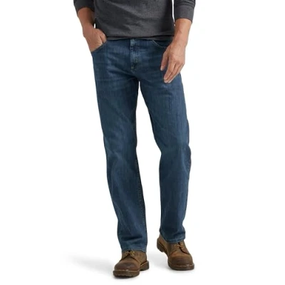 Abbildung von Wrangler Authentics Herren Klassische 5 Pocket Relaxed Fit Jeans, Slate Flex, 44W / 29L
