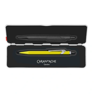 Abbildung von CARAN d&#039;ACHE Kugelschreiber 849 POPLINE Fluo Gelb mit Etui, 1 Stück (1er Pack)