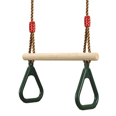 Abbildung von PELLOR Multifunktions Kinderholz Trapeze Schaukel mit Kunststoff Turnringe zum Aufhängen belastbar bis 160KG Grün