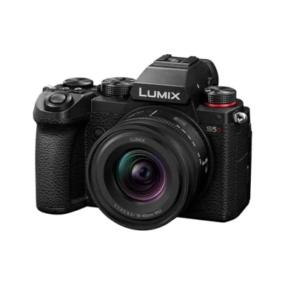 Abbildung von Panasonic DC S5DNE K Lumix S5D Vollformatkamera, L Mount, 24,2 MP, 4K 60P Aufnahme, Live View Sucher, 180 Flexibler Monitor, WLAN, Bluetooth, mit S R1840E 18 40 mm Objektiv, Schwarz