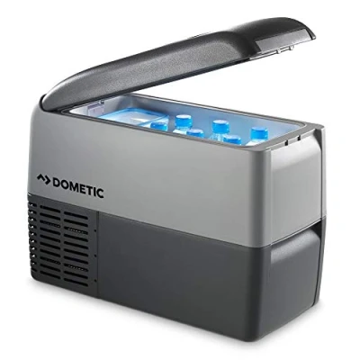 Abbildung von DOMETIC CDF 26 Kompressor Kühlbox/Gefrierbox, 21 Liter, 12/24 V für Auto, LKW oder Boot mit Batteriewächter, Grey