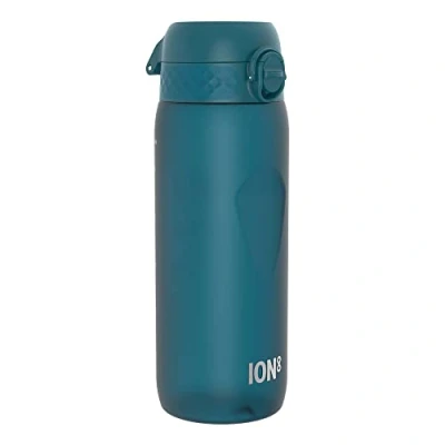 Abbildung von Ion8 Trinkflasche, 750ml, Auslaufsicher, Einhandöffnung, Sichere Verriegelung, Spülmaschinenfest, BPA frei, Tragegriff, Klappdeckel, Handgeformter Griff, Leicht zu Reinigen, Klimaneutral, Blaugrün