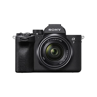 Abbildung von Sony Alpha 7 IV Spiegellose Vollformatkamera für Experten inkl. SEL2870 (33 Megapixel, Echtzeitfokus, Burst mit 10 Bildern pro Sekunde, 4K 60p Video, einstellbarer Voll Touchscreen)