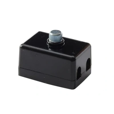 Abbildung von HELLA Sicherungsdose 2 polig 8A schwarz Stecker: Schraubkontakt mit Sicherung 8JD 002 289 201