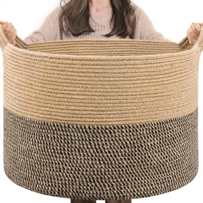 Abbildung von TIMEYARD Korb Aufbewahrung, Aufbewahrungskorb Kinder, Wäschekorb Kinderzimmer Groß Weihnachtsbaum Korb, für Decken, Baby Spielzeug, Geflochten, 55x35cm, Schwarz &amp; Jute