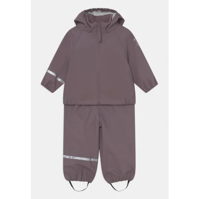 Abbildung von Celavi Unisex Kids Basic Recycle PU Rainwear Set, Moonscape, 120