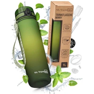 Abbildung von My Vesperbox Trinkflasche 1L Auslaufsicher &amp; BPA frei für Kinder Erwachsene inkl. Ersatzdichtung, Reinigungsbürste, Fruchtsieb optionalem Strohhalm Ideal Schule, Büro, Sport Freizeit