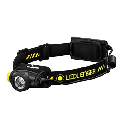 Abbildung von Ledlenser H5R Work Robust Stirnlampe LED, aufladbar mit Lithium Akku, wasserdicht IP67, 500 Lumen, high CRI, fokussierbar, stufenlos dimmbar, Leuchtweite 200m, Helmclips, USB Magnetladekabel