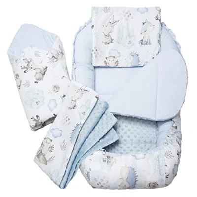 Abbildung von Medi Partners 5 teilig Babynestchen Set Babynest 100x60x15 herausnehmbarer Einsatz Bett Kuschelnest Krabbeldecke Babys Neugeborene 100% Baumwolle (Hirsch und Igel mit Hellblau Minky)