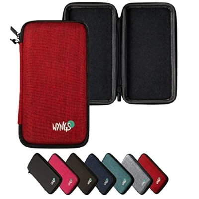 Abbildung von WYNGS Schutztasche Rot kompatibel mit Casio FX 991DE CW/Casio X wissenschaftlicher ClassWiz Rechner