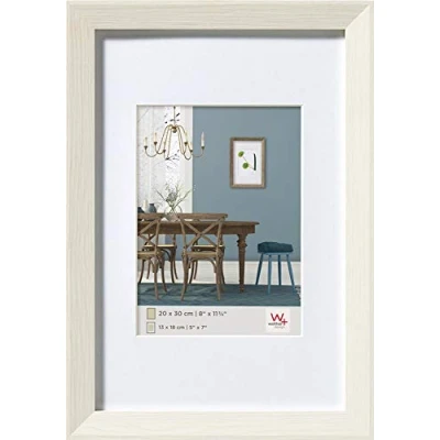 Abbildung von walther design Bilderrahmen weiss 13 x 18 cm mit Passepartout, Fiorito Holzrahmen EF318W