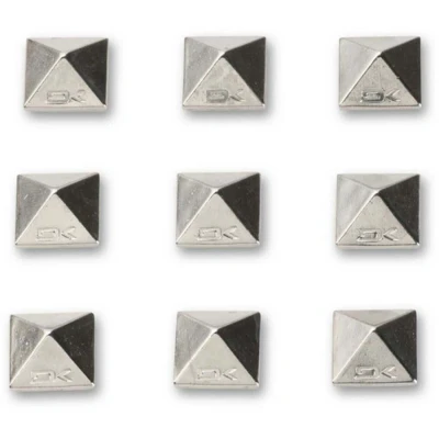 Abbildung von Dakine Pyramid Studs verzorgingsmaterialen