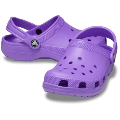 Abbildung von Crocs Classic Unisex Pantolette flach für Kinder, Größe: 24/25, Galaxy Kunststoff