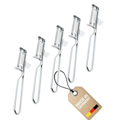 Abbildung von Westmark 5 Universal Sparschäler/Pendelschäler mit geschärftem Ausstecher, Edelstahlklinge, Famos, Metall/Verchromt, 106122E3, Silber