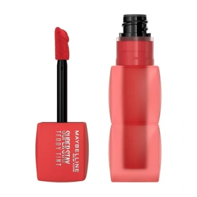 Abbildung von Maybelline New York Superstay Teddy (Tint) Lippenstift, Für zarte, soft matte Lippen, Extra langanhaltende Farbe, Weichgezeichnetes Finish, Komfortabel ohne Abfärben, Farbe: 30 Coquettish,