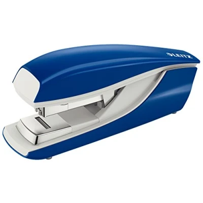 Abbildung von Leitz Flachheftgerät aus Metall, Für 40 Blatt, Inkl. Heftklammern, Ergonomisches Design, Blau, NeXXt Serie, 55230035