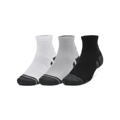 Abbildung von UA Performance Tech 3pk Qtr