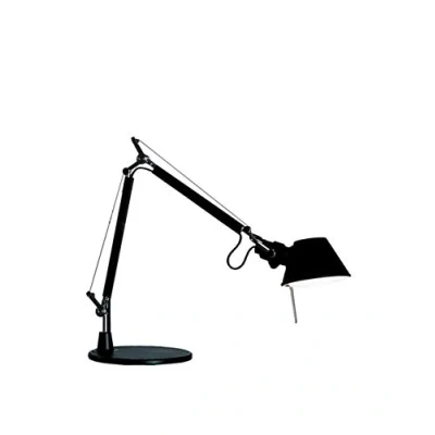 Abbildung von Artemide Tolomeo Tavolo Micro Tischlampe Schwarz. Hochwertige Tischleuchte aus schwarz lackiertem Aluminium mit Tischfuß ø17cm. Made in Italy, L 45 H 37 max 73 cm