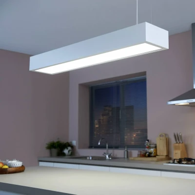 Abbildung von Philips LED Leuchtstoffröhre 603 mm, 8W, G13, 720 Lumen, warmweiß (2700K)
