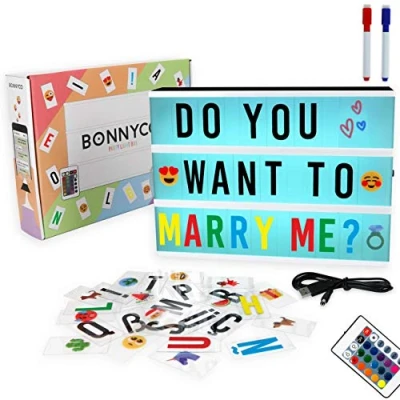 Abbildung von Light Box mit Farbwechsel, 400 Buchstaben und Emojis, Fernbedienung, 2 Stifte BONNYCO Ä Ö Ü ß Led Lichtkasten 16 Farben Programme Lichtbox Deko &amp; Geschenk