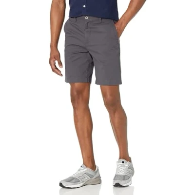Abbildung von Amazon Essentials Herren Chinoshorts, 23 cm, Schlanker Schnitt, Dunkelgrau, 33W