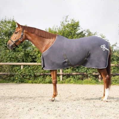Abbildung von QHP Rug Fleece Ornament