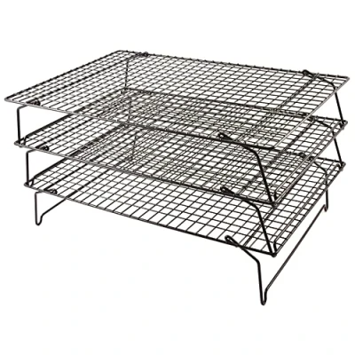 Abbildung von Tala Kühlablage, 3 Etagen, antihaftend, platzsparend, zusammenklappbar, für Gebäck, frisch gebackene Kuchen, Muffins, Kekse und Biskuit, 40 x 25 cm, Schwarz