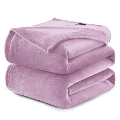Abbildung von WAVVE Kuscheldecke Flauschig Decke Fleecedecke Sofadecke Lila 220x240 cm Wohndecke Couchdecke Weich, XXL Groß Sofa Leicht