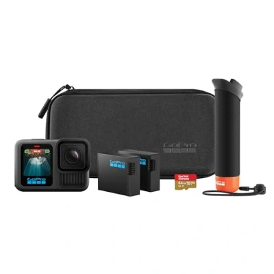 Abbildung von GoPro HERO13 Black Zubehörpaket enthält den Handler (schwimmender Handgriff), 2 Enduro Akkus, Gebogene Klebehalterungen, 64GB SanDisk MicroSD Karte, Tragetasche und mehr