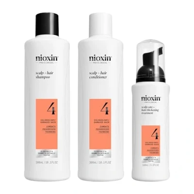 Abbildung von Nioxin Scalp + Hair Kit System 4 Haarpflege für strapaziertes, sichtbar dünner werdendes Haar Shampoo, Conditioner &amp; Treatment (300+300+100 ml)
